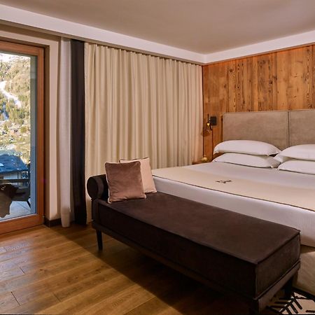 Le Massif Hotel & Lodge Courmayeur The Leading Hotels Of The World Zewnętrze zdjęcie