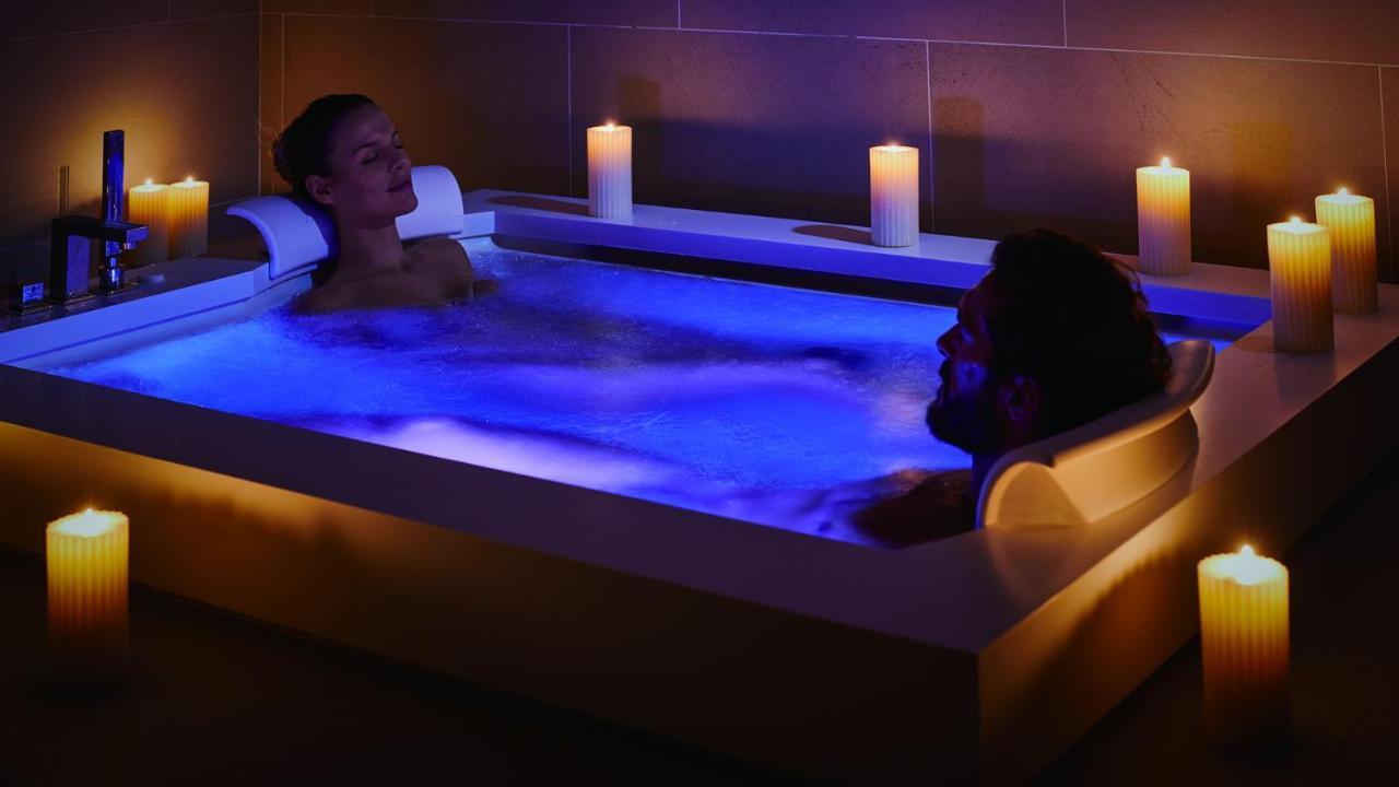 Le Massif Hotel & Lodge Courmayeur The Leading Hotels Of The World Zewnętrze zdjęcie