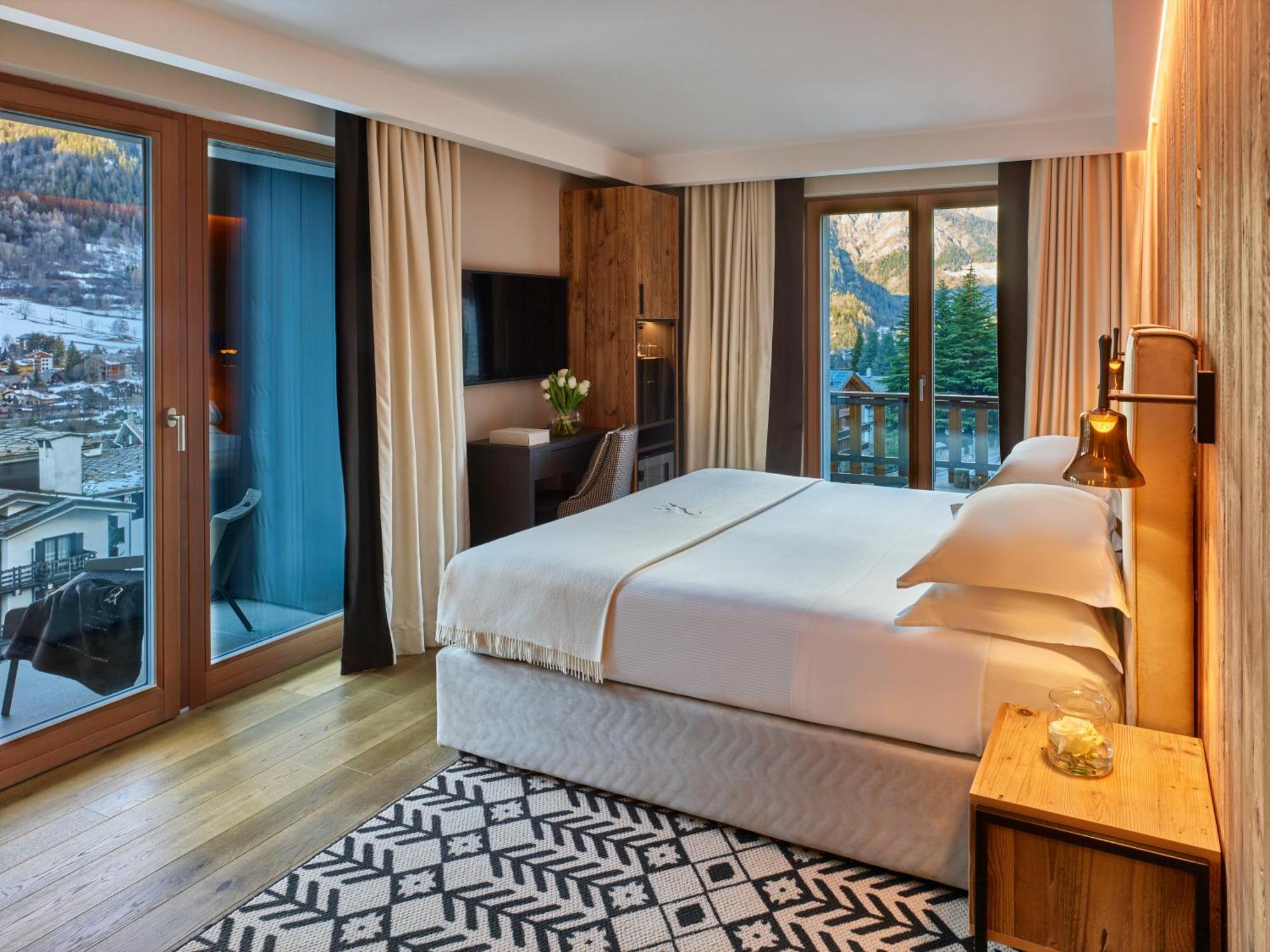 Le Massif Hotel & Lodge Courmayeur The Leading Hotels Of The World Zewnętrze zdjęcie