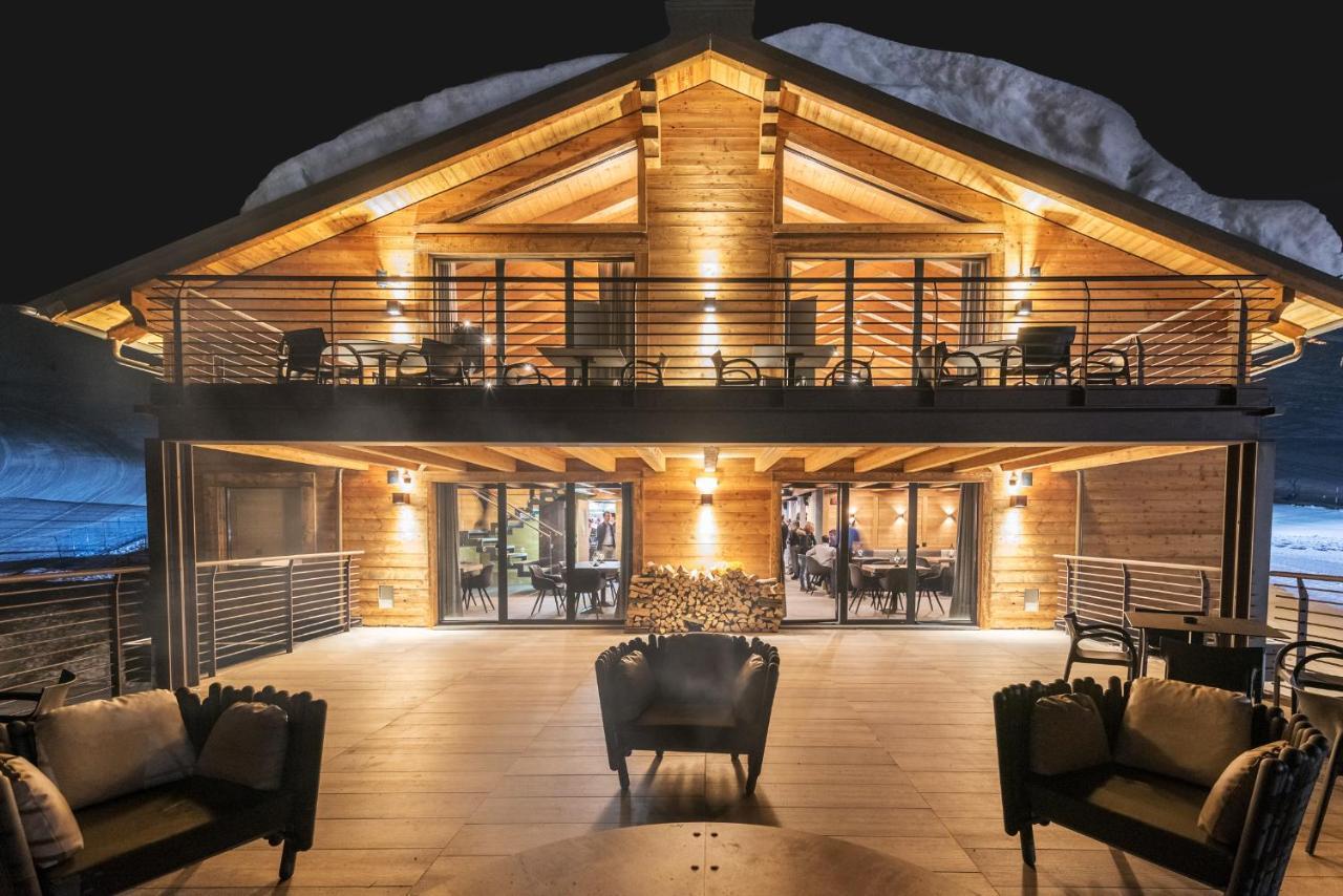 Le Massif Hotel & Lodge Courmayeur The Leading Hotels Of The World Zewnętrze zdjęcie