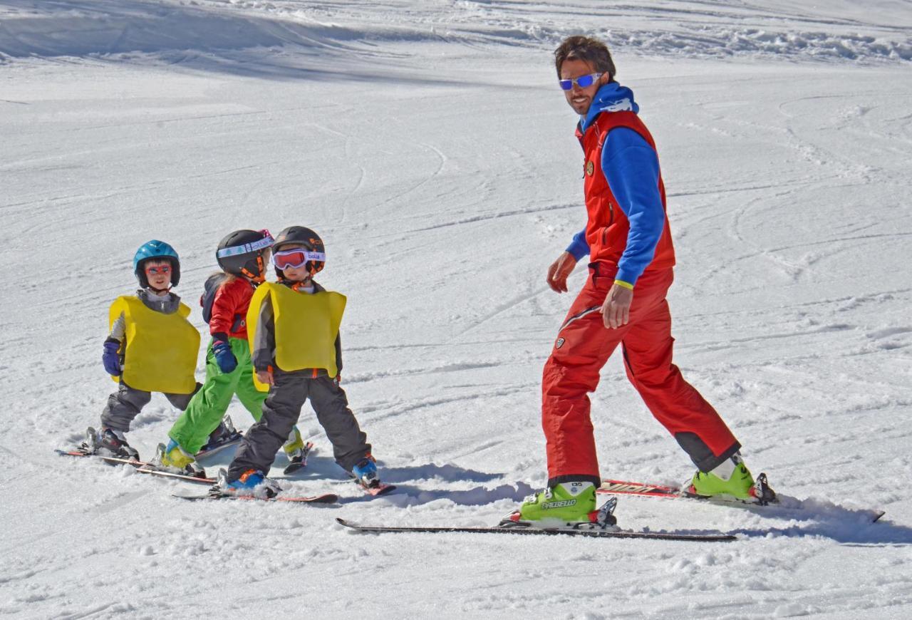 Le Massif Hotel & Lodge Courmayeur The Leading Hotels Of The World Zewnętrze zdjęcie