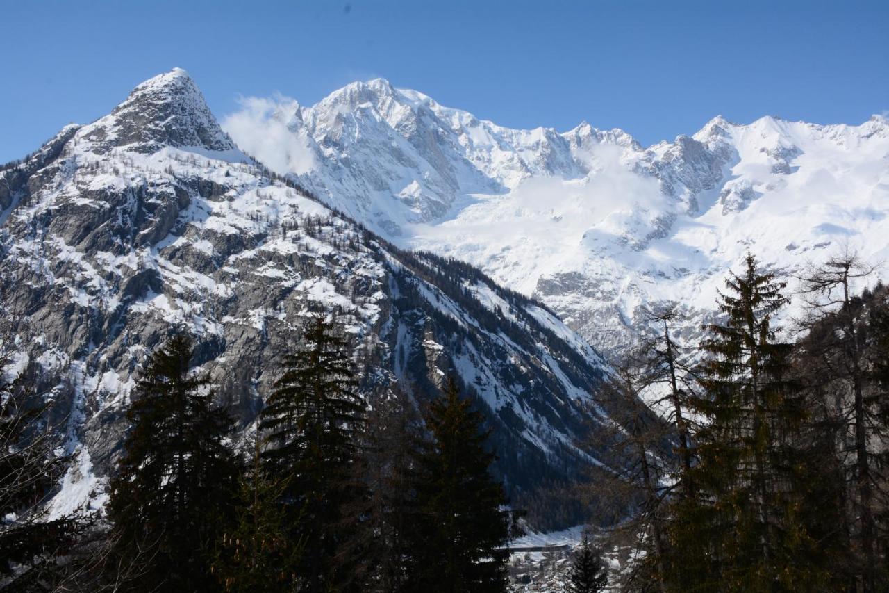 Le Massif Hotel & Lodge Courmayeur The Leading Hotels Of The World Zewnętrze zdjęcie
