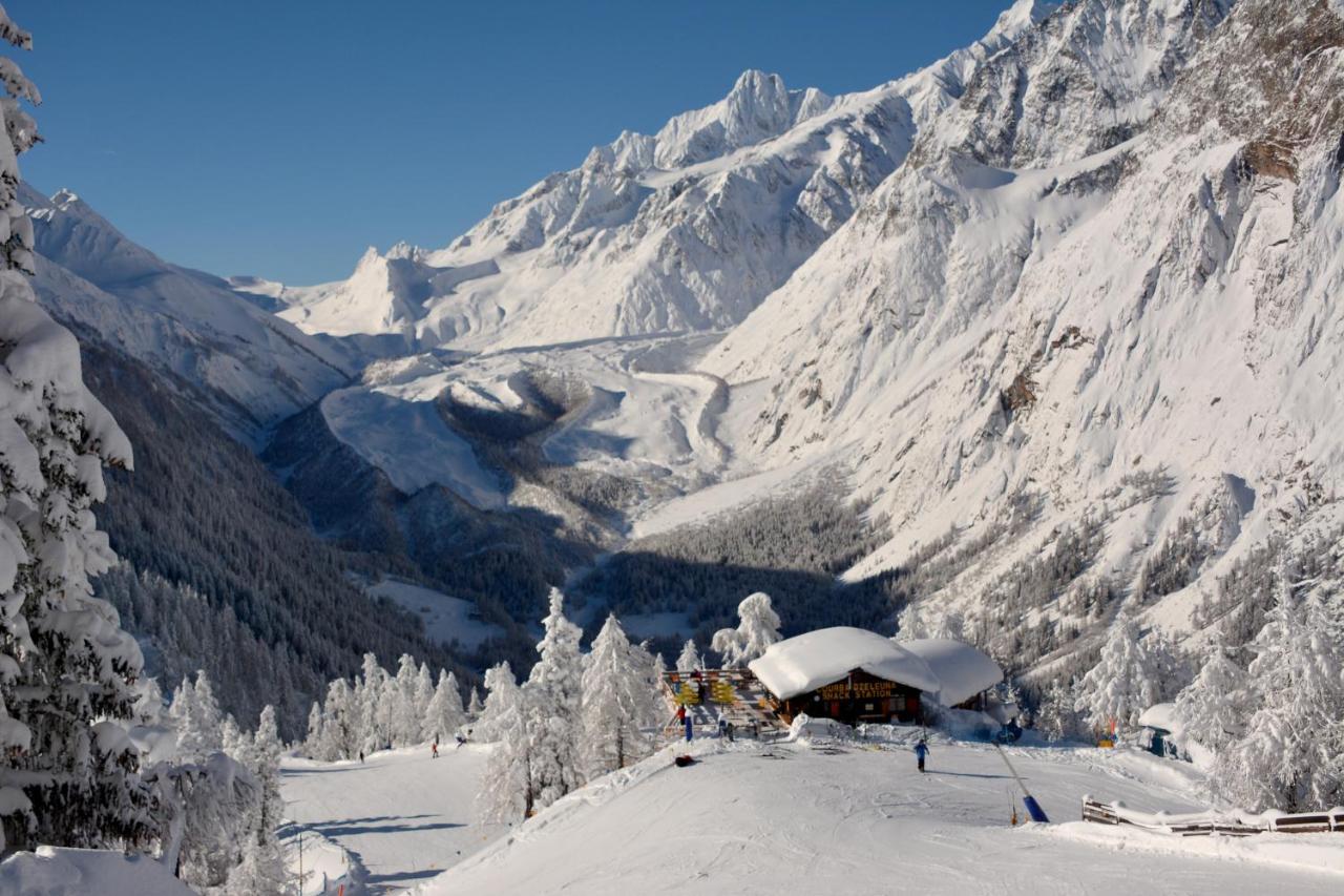 Le Massif Hotel & Lodge Courmayeur The Leading Hotels Of The World Zewnętrze zdjęcie