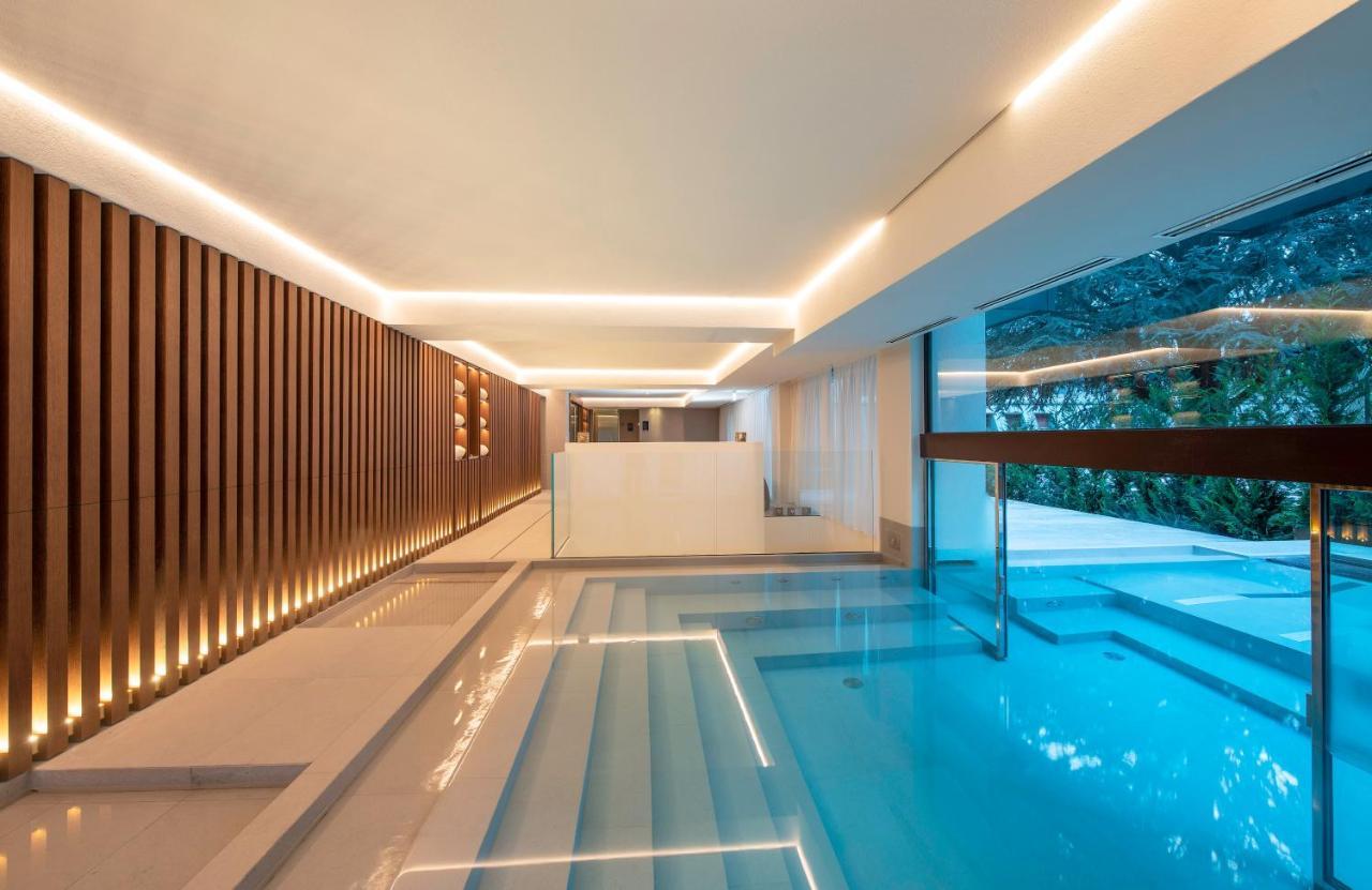 Le Massif Hotel & Lodge Courmayeur The Leading Hotels Of The World Zewnętrze zdjęcie