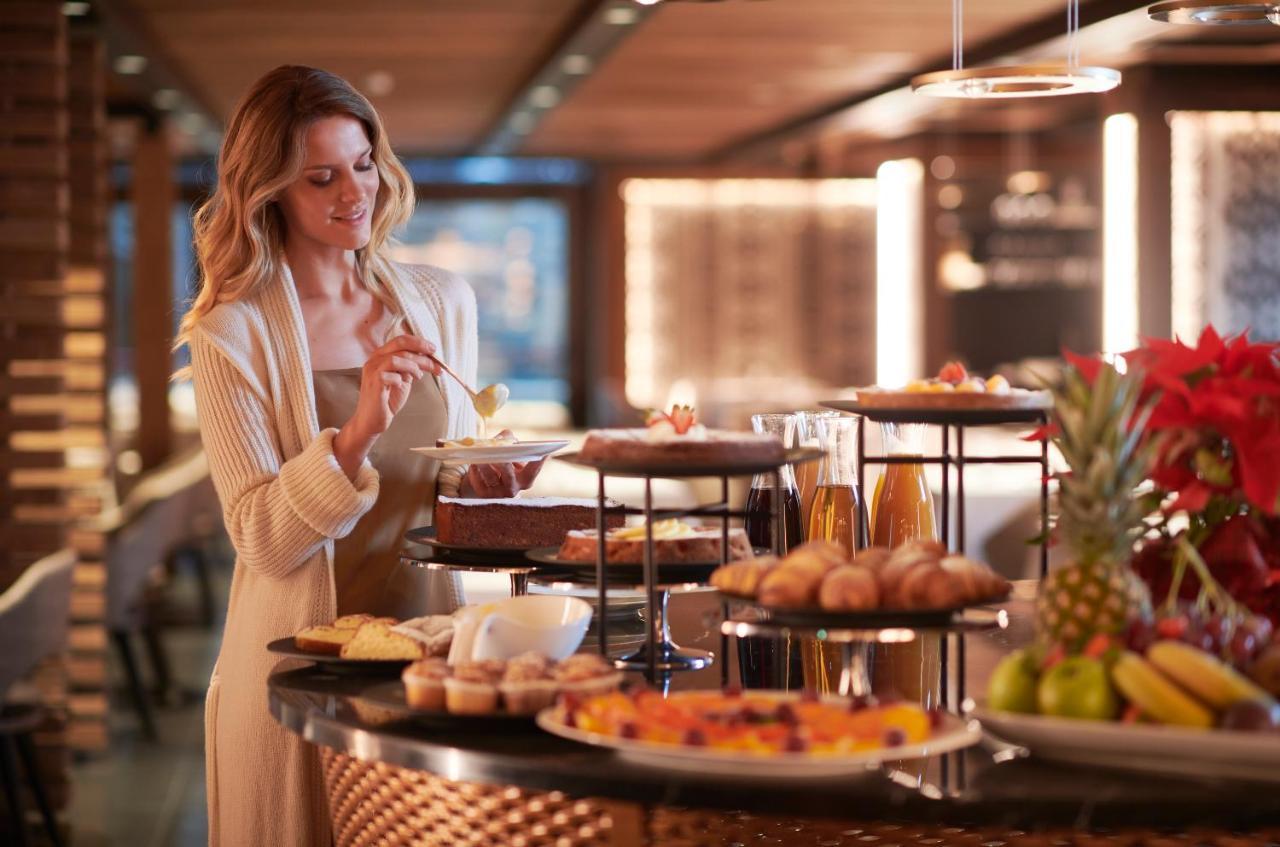 Le Massif Hotel & Lodge Courmayeur The Leading Hotels Of The World Zewnętrze zdjęcie